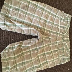 Columbia Women's Plaid Bermuda  Shorts in Green and Tan